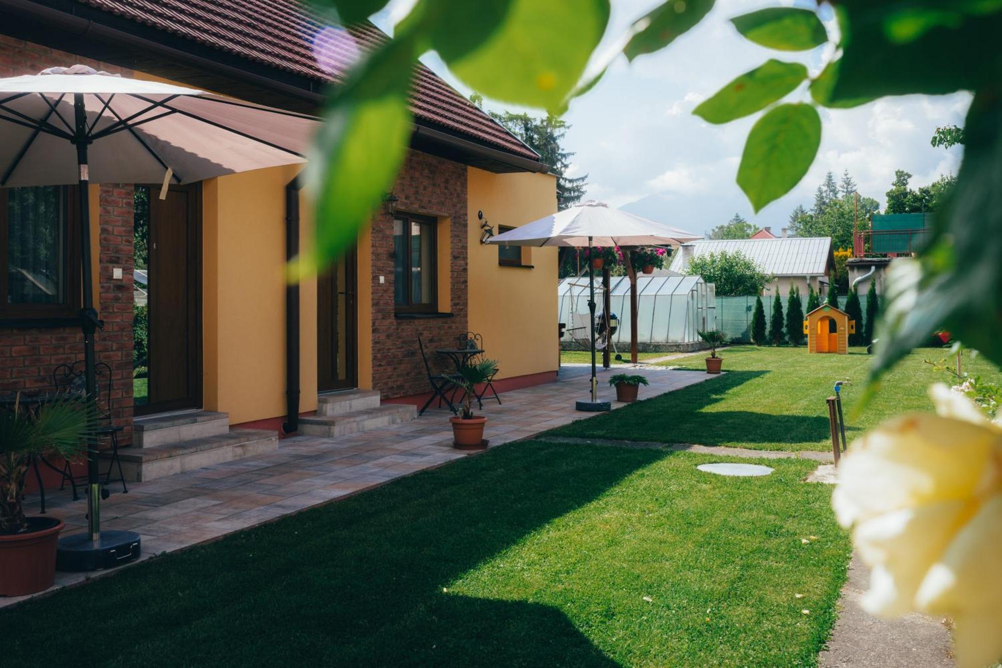 Apartmany Friends Liptov Liptovsky Mikulas Exterior photo